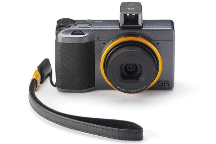 Ricoh-GR-III-Street-Edition-Special-Limited-Kit-9.jpg
