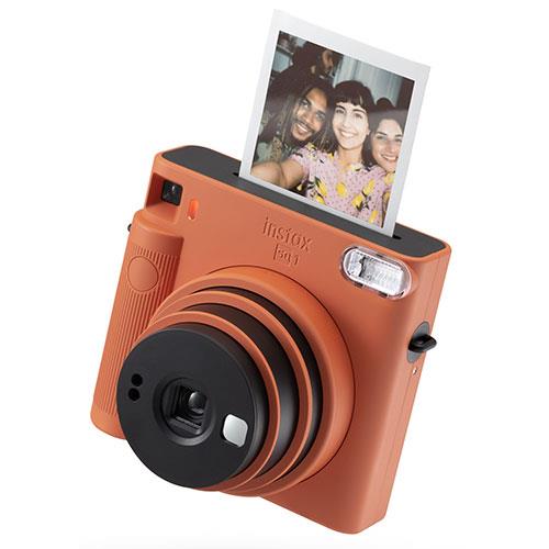 Instax-SQUARE-SQ1-instant-camera-4.jpg